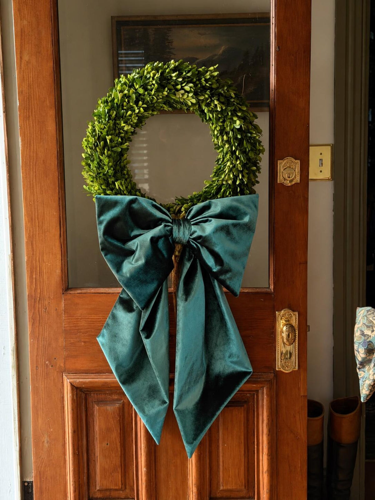 Emerald Green Hand Sewn Velvet Holiday Wreath Bow, Christmas Tree Topper, Country House Decor
