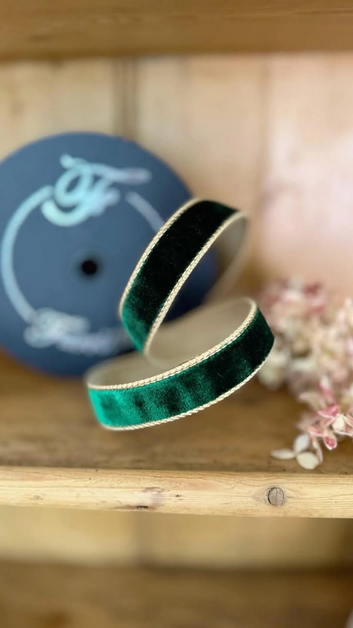 Farrisilk Flashy Velvet Ribbon | 1 Inch Wired Christmas Trim Red or Emerald